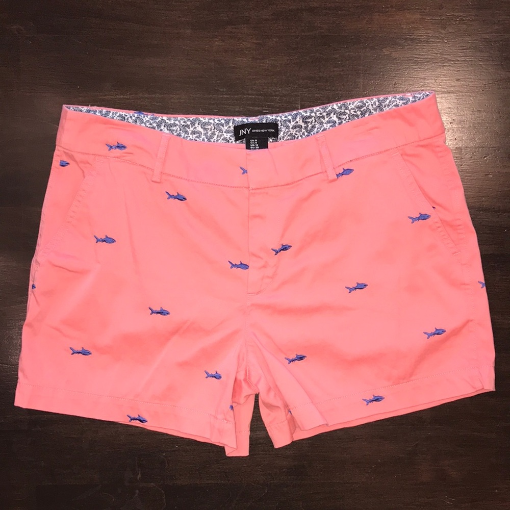 JNY Jones New York Shark Shorts in Coral / Salmon